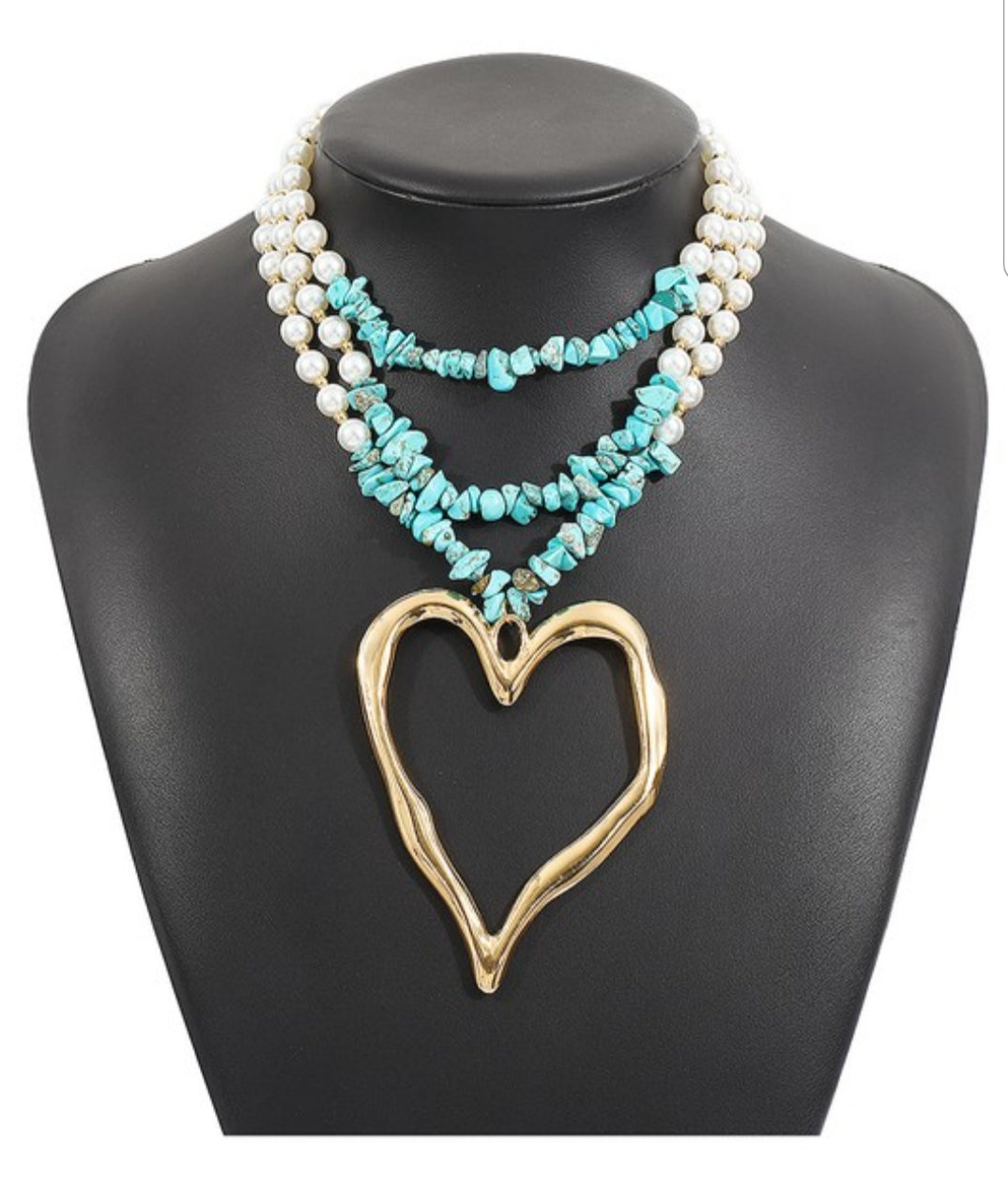 Collar Corazon y Perlas (layered)