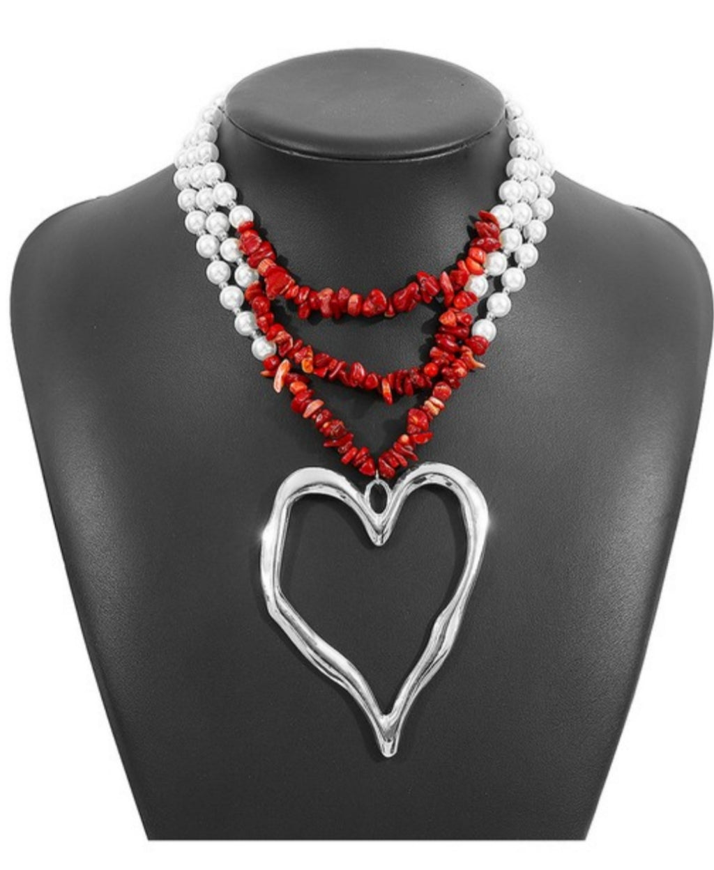 Collar Corazon y Perlas (layered)